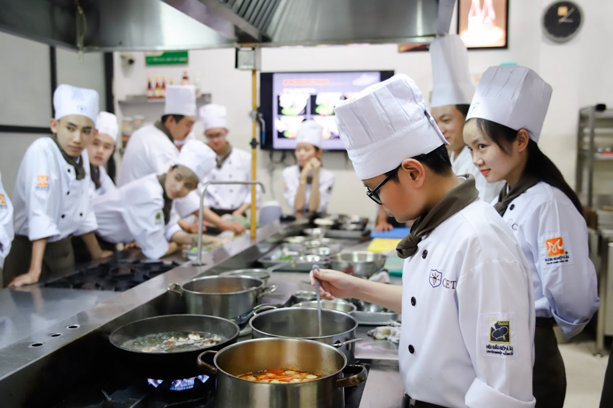 Professional cooking instruction